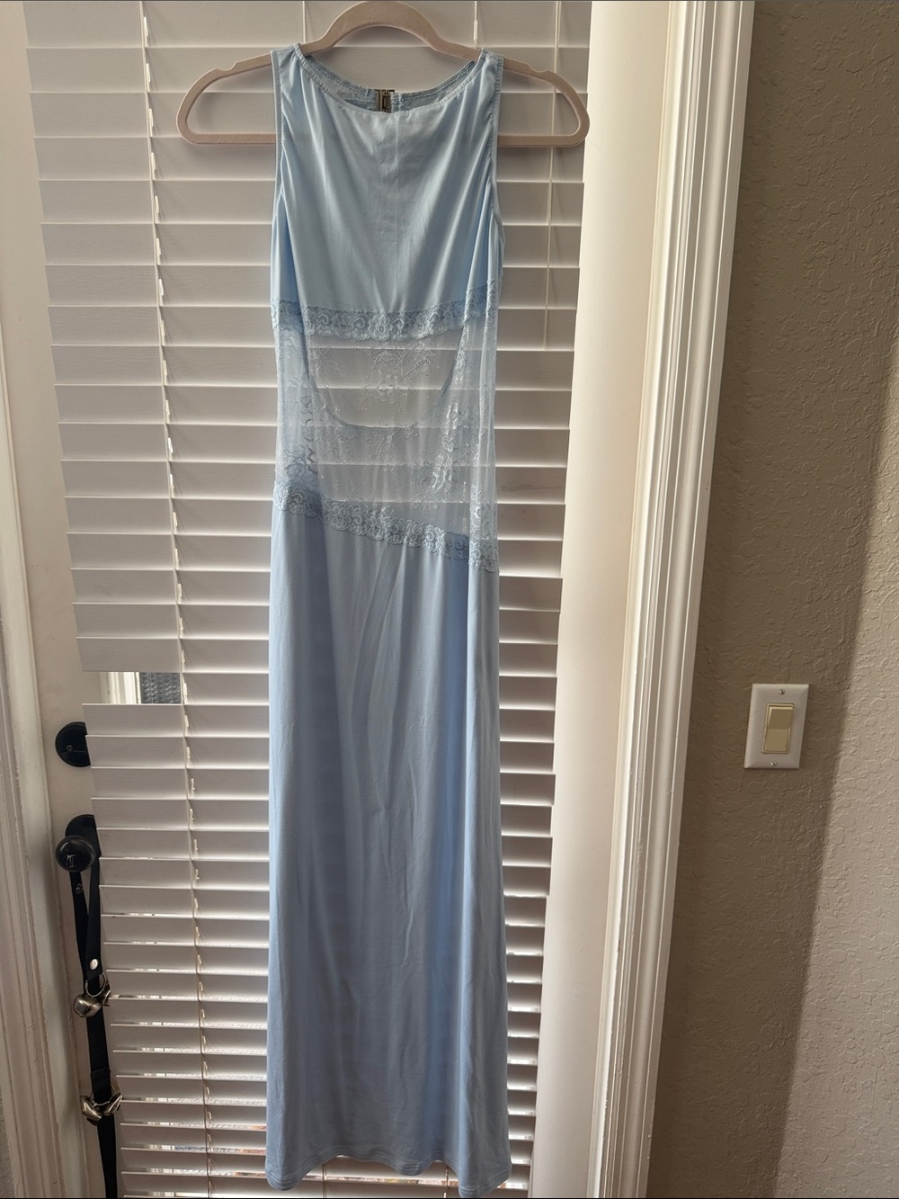 Pale Blue Backless Lace Maxi Dress - Picture 3 of 8